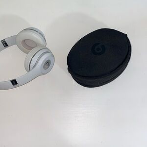 Beats solo 3 - white